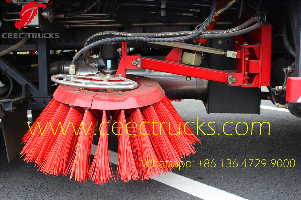 Dongfeng 10000 liters road sweeper trucks supplier