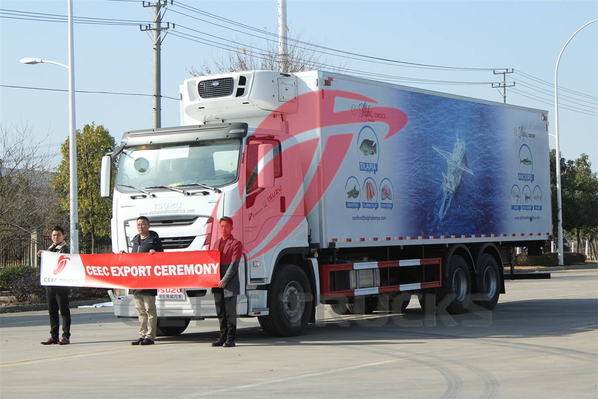 ISUZU GIGA refeer truck for export