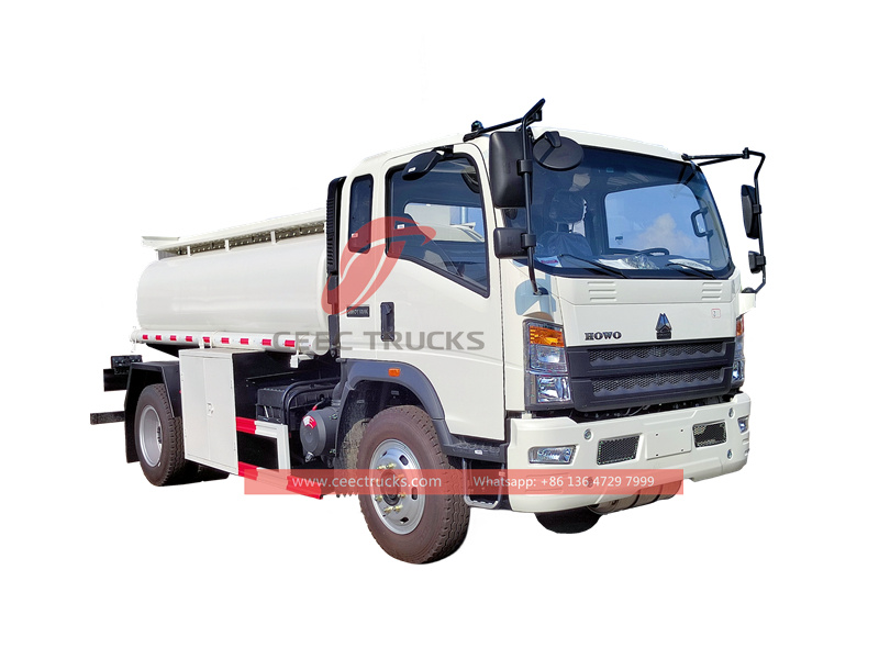 HOWO 5000L fuel tanker truck