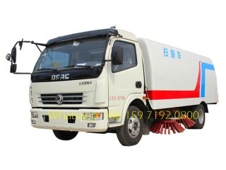 Dongfeng 7400kg gross weight road sweeping truck with sweeper and washer