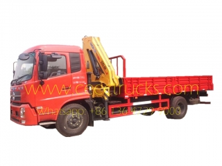 DONGFENG 6.3 Tons knuckle crane mounted trucks