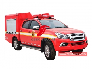 ISUZU 4WD pickup fire fighting truck