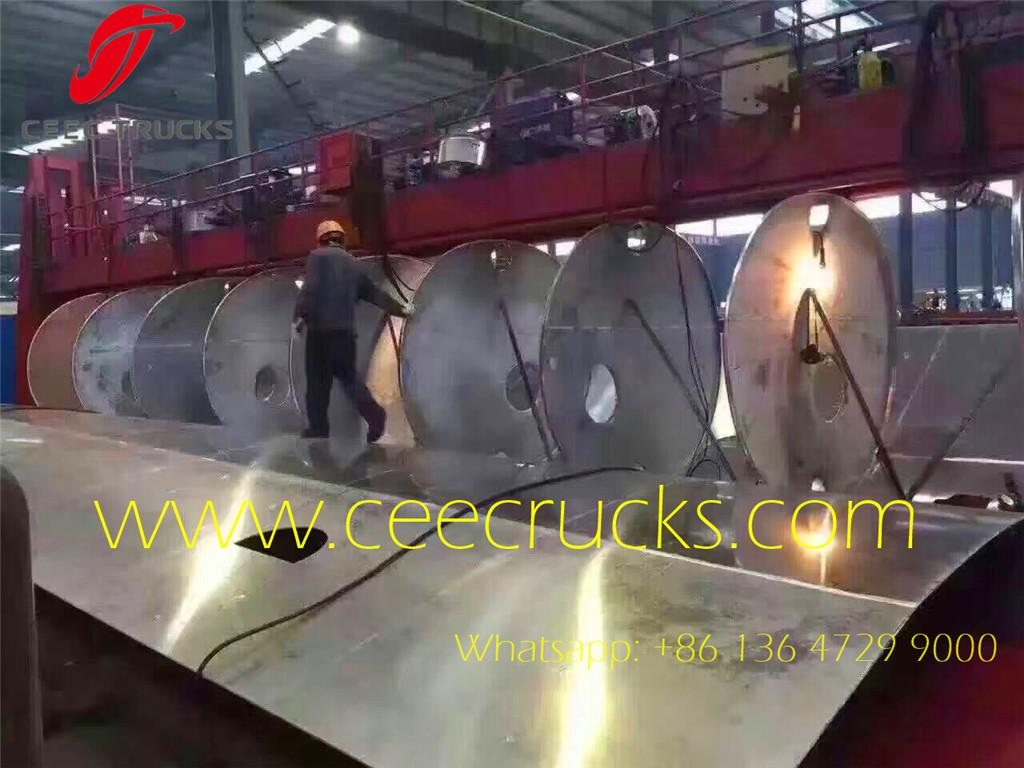CEEC tanker trucks under production CEEC tanker trucks under production