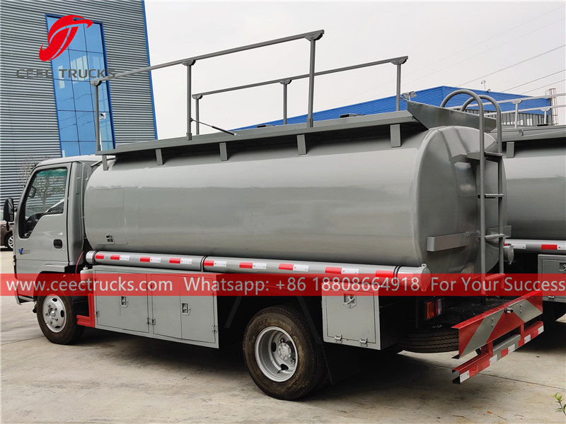 ISUZU 6,000 liters oil bowser truck
