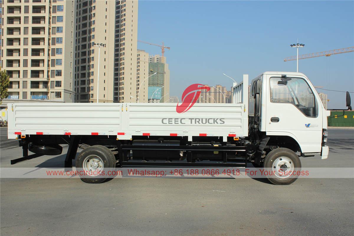 ISUZU 4×4 cargo lorry