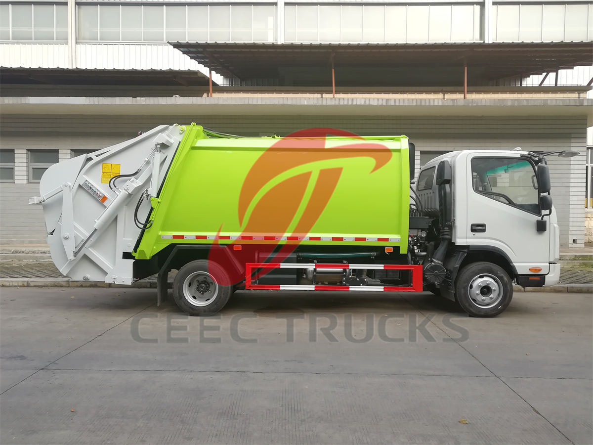 JAC 6 wheeler refuse compactor truck