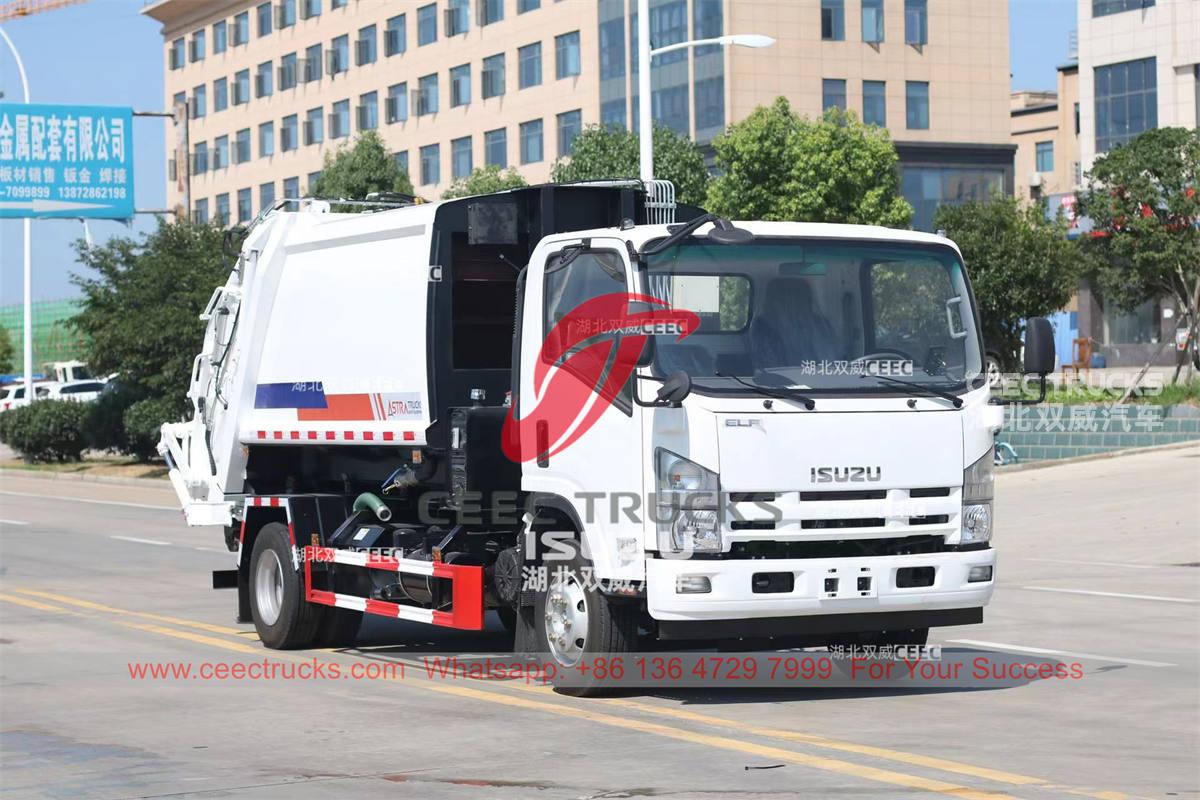 Customized ISUZU ELF 700P hook lifting refuse compactor truck for sale