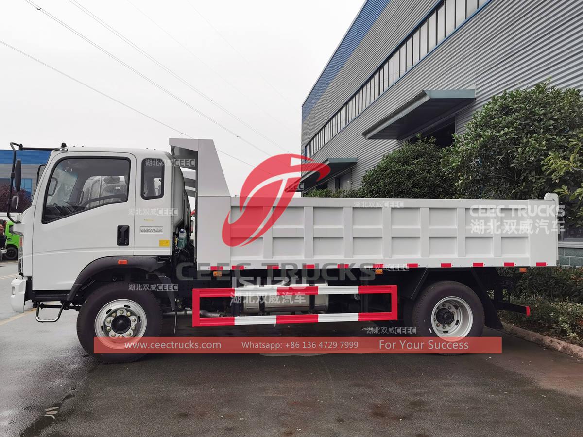 Customized HOWO 6 wheeler 5 tons tipper truck for sale