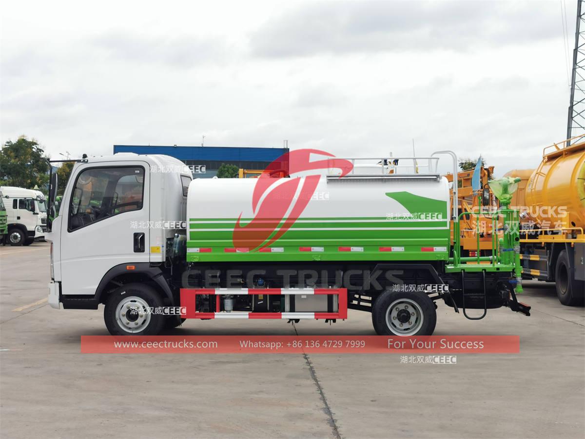 Customized HOWO 116HP 5000 liters water truck for sale