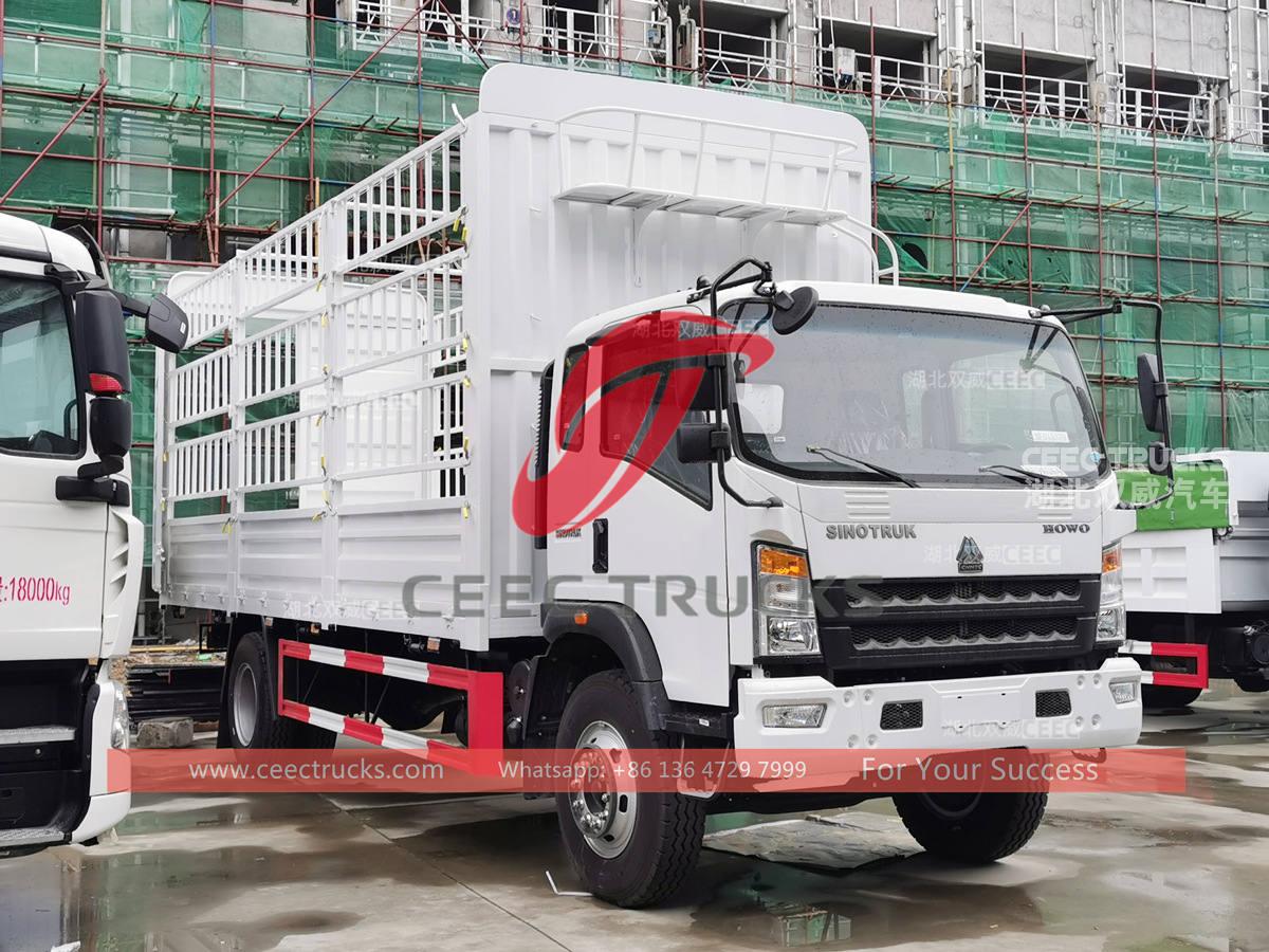 HOWO 6 wheeler cargo stake truck at best price