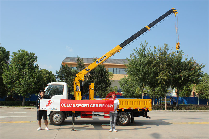 ISUZU truck witn crane 3 tons