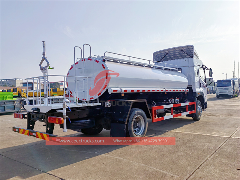 FAW JK6 water sprinkler truck with factory direct sale