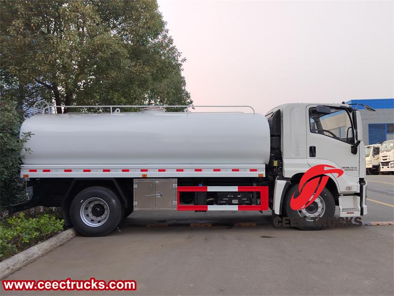 Isuzu GIGA 4x2 12000L drinking water delivery truck Isuzu GIGA 4x2 12000L drinking water delivery truck