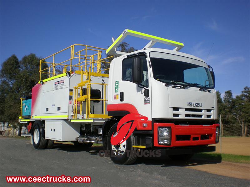 Isuzu fuel lubrication service trucks Isuzu fuel lubrication service trucks