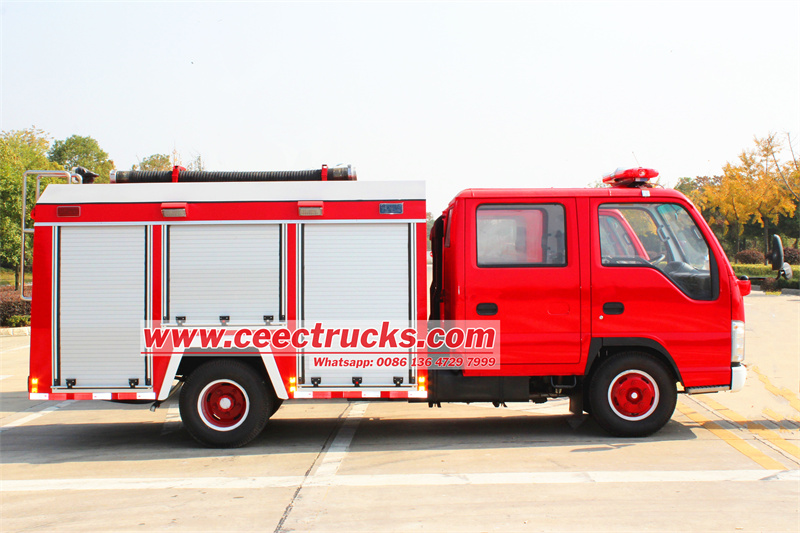 ISUZU NKR fire truck ISUZU NKR fire truck