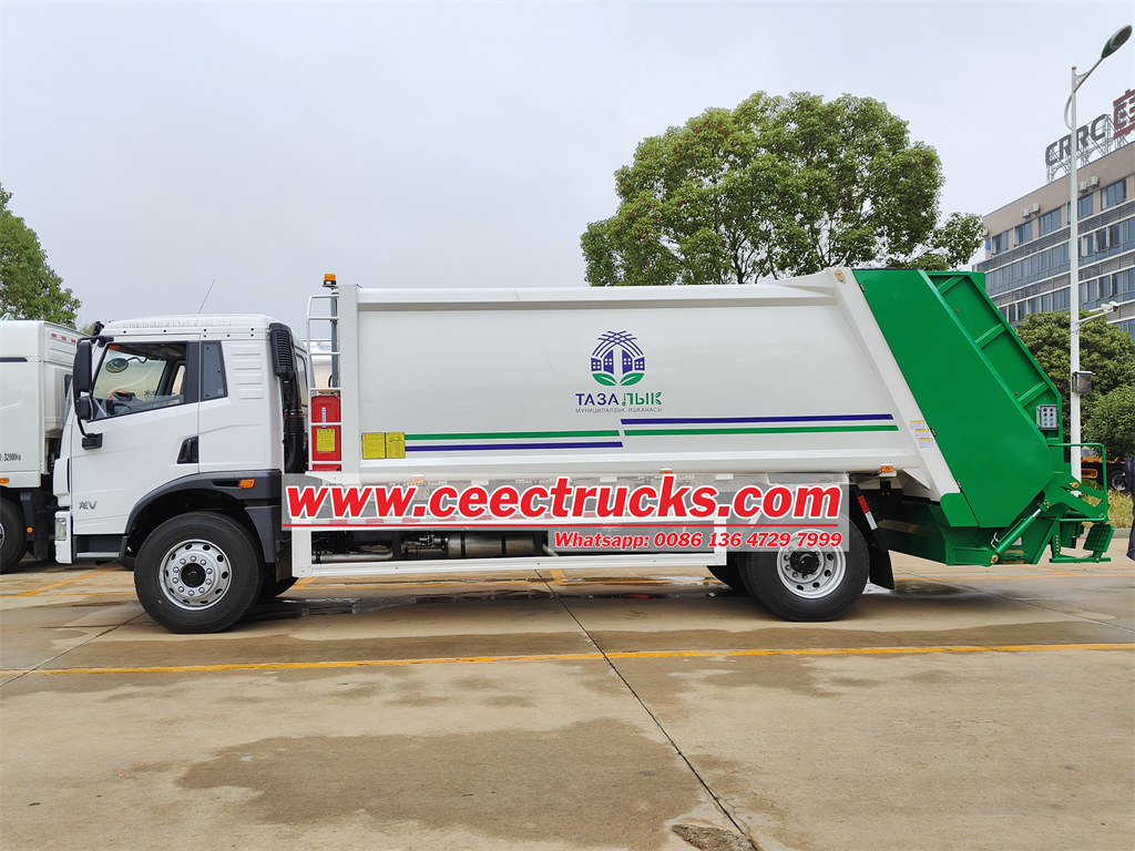 FAW refuse compactor truck