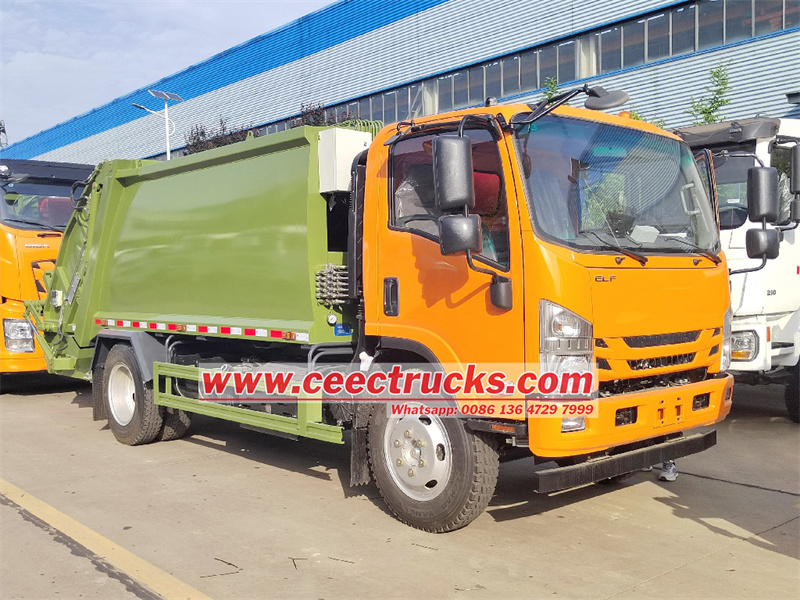 Isuzu NPR 190HP rear loader compactor truck