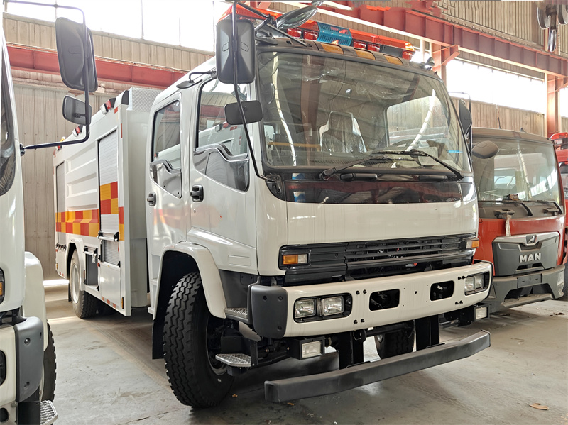 Isuzu FTR double cabin fire&nbsp;fighting&nbsp;truck