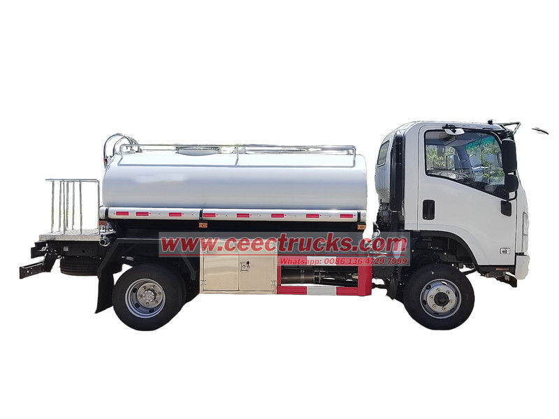 Isuzu ELF drinking water bowser suppliers