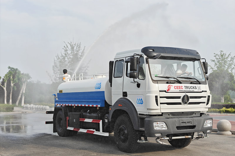 Beiben 8000L water tanker truck