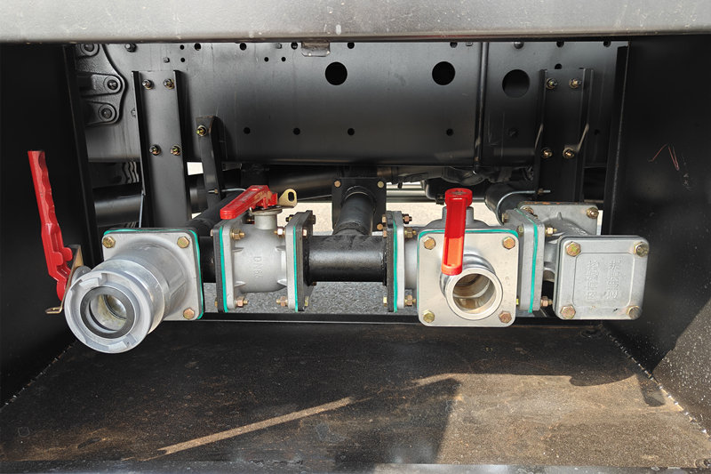 Beiben mobile water bowser