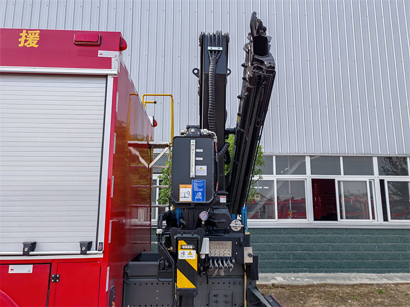 Howo 4x2 fire rescue truck