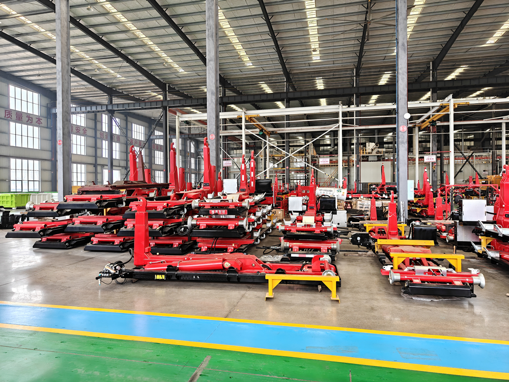 Intelligent Manufacturing Hook Loader Truck Production Line Intelligent Manufacturing Hook Loader Truck Production Line