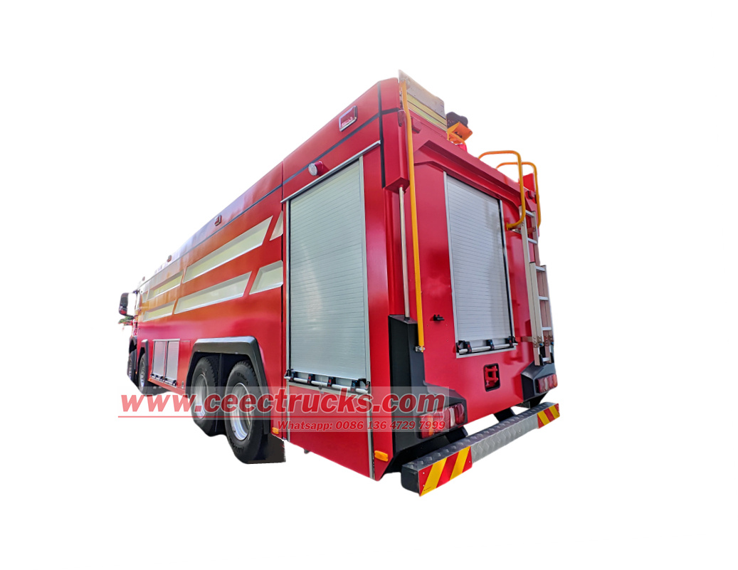 HOWO 8X4 heavy duty foam water fire vehicle