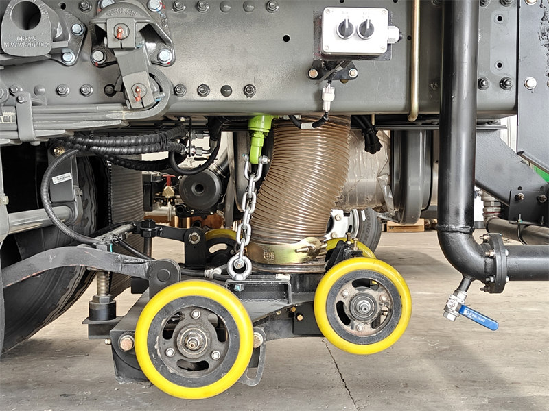 Howo 300HP Road Sweeper Cleaning Truck