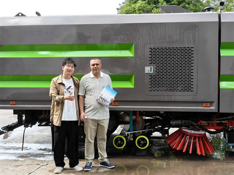 Howo Heavy duty Street sweeping Tuck Howo Heavy duty Street sweeping Tuck