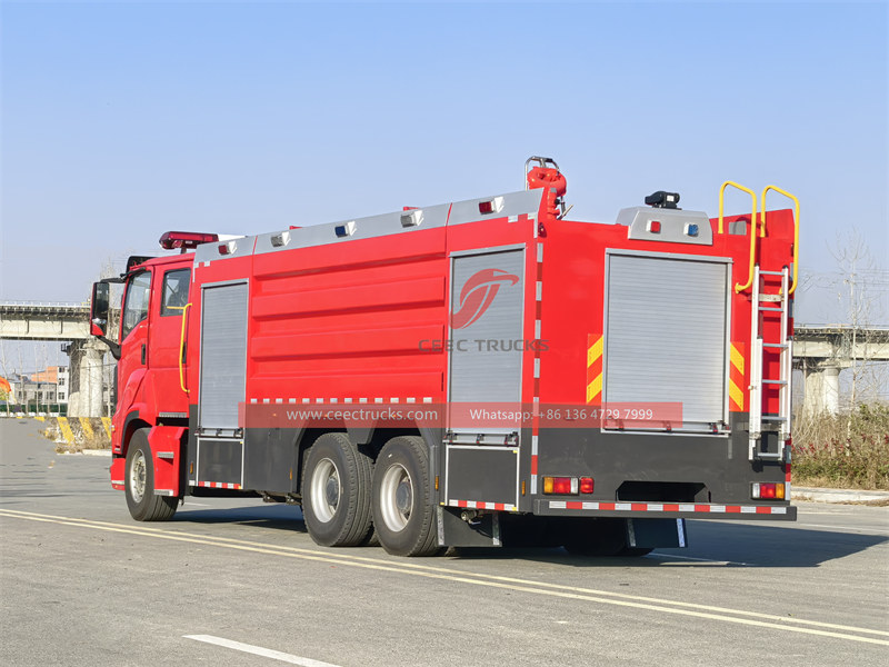 Isuzu fire trucks