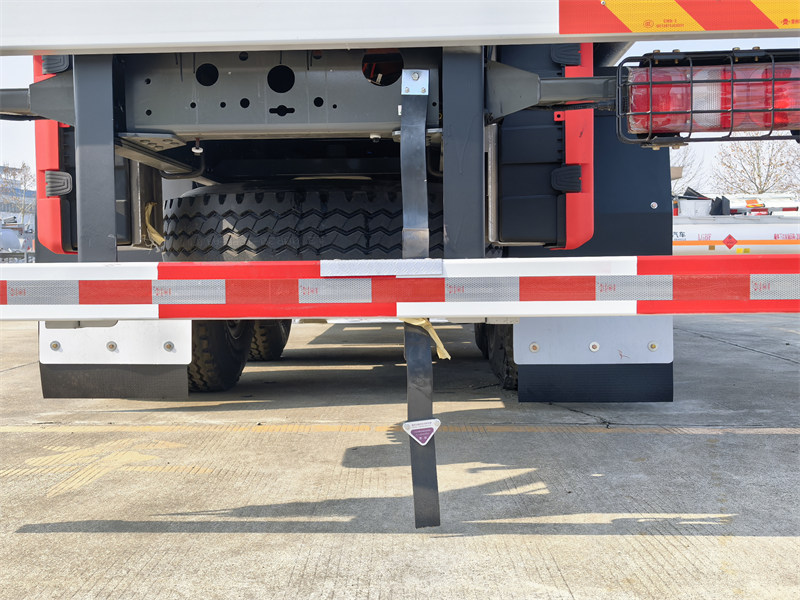 Howo fuel tank truck