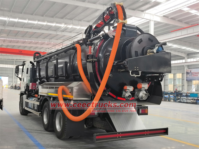 ISUZU 6x4 GIGA sewer suction high pressure jetting truck ISUZU 6x4 GIGA sewer suction high pressure jetting truck