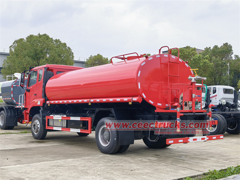 10cbm water tanker mounted on HOWO NX truck