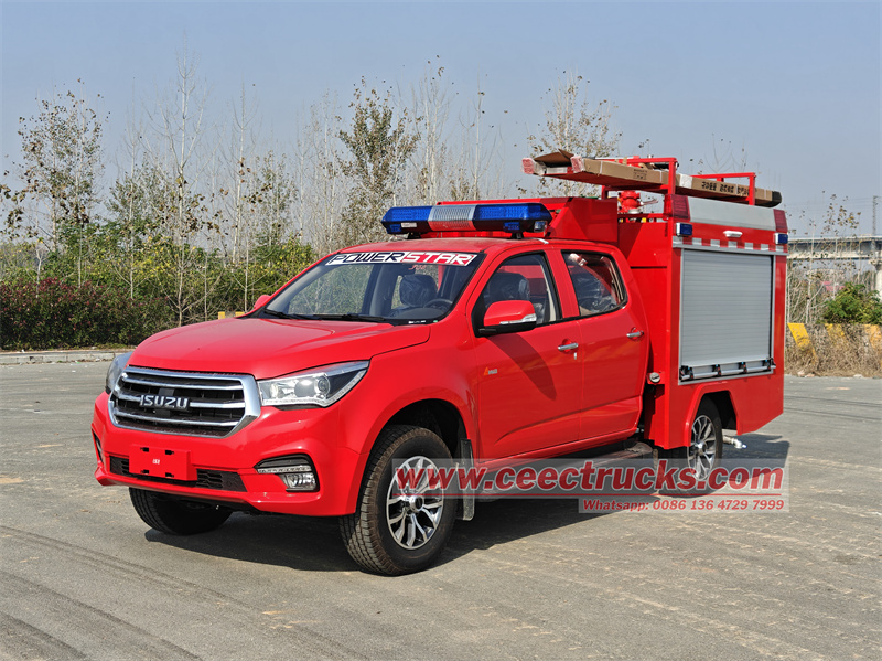 Isuzu 4x4 all wheel drive foam fire truck