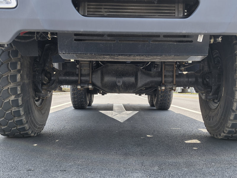 Beiben 6x6 drive boom crane truck