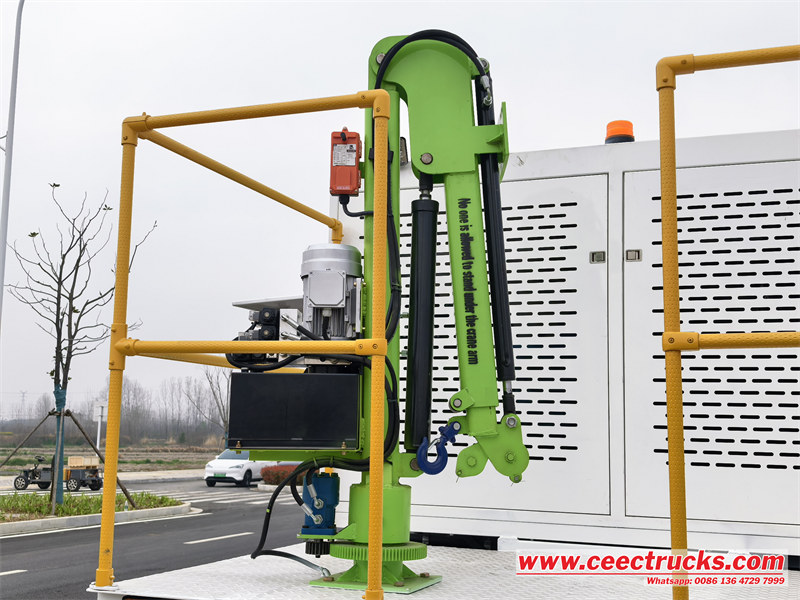 1500kg boom crane with wireless control box