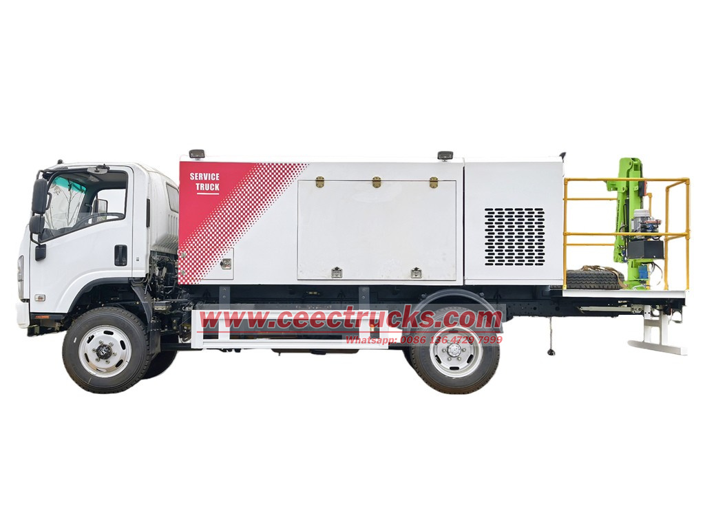 ISUZU Lube Service Truck