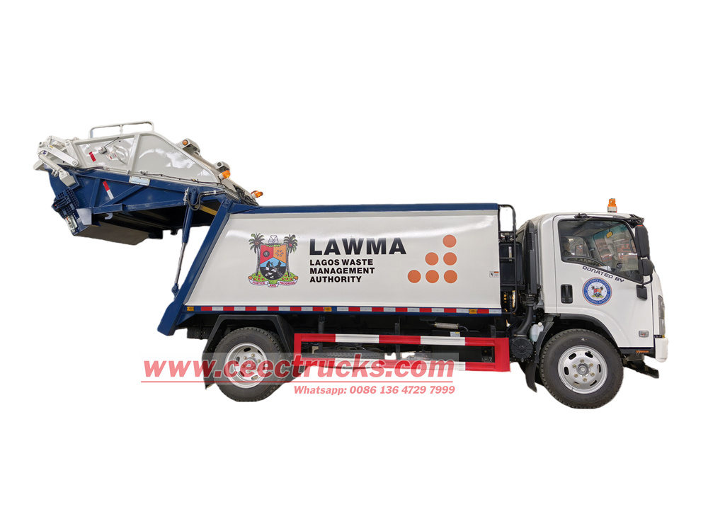 Isuzu 700P 10CBM rear load trash truck