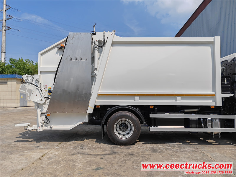 Rear loader compactor body kit based on T420