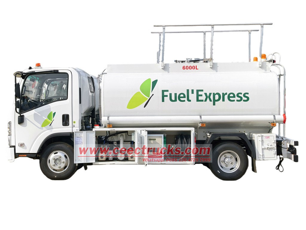 ISUZU 6000Liters refueling tanker truck
