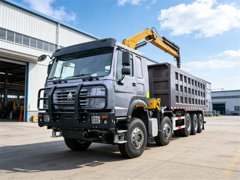 HOWO 10X8 boom crane truck 