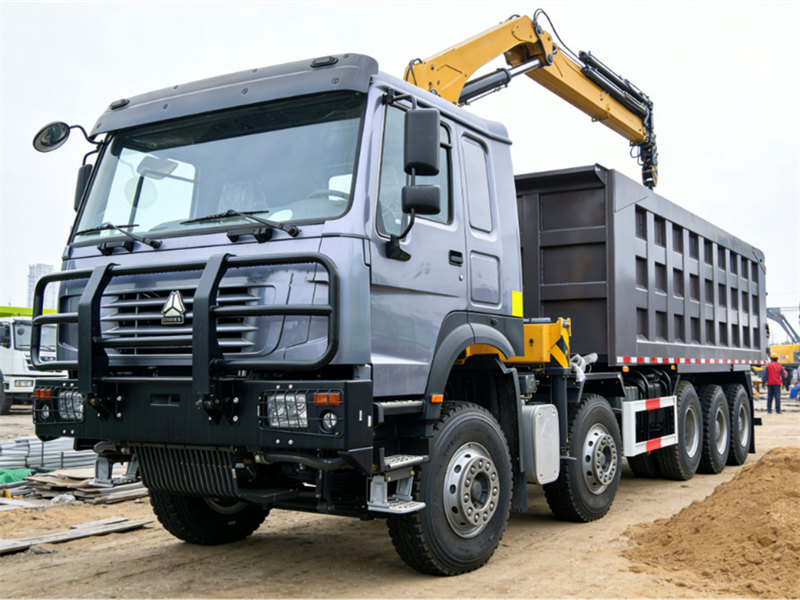 HOWO 10x8 dumper truck with 8tons crane