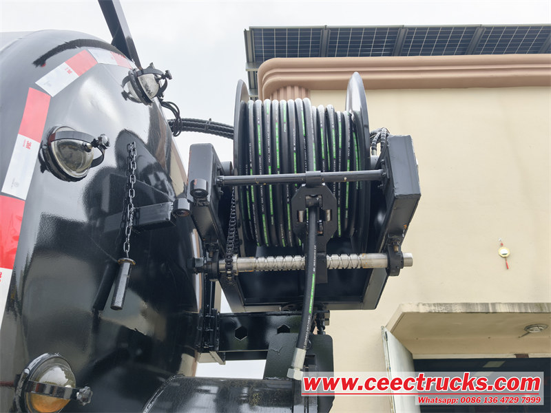 Sewer jetter truck rear 60m &phi;19 hose reel