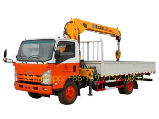 myanmar export ISUZU 5 T boom crane mounted truck