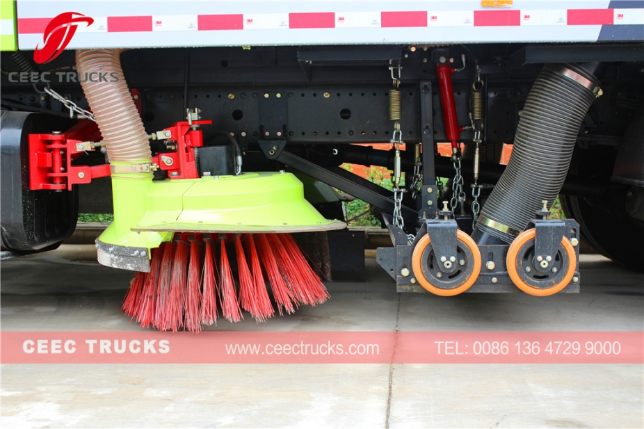 Dongfeng 12,000L road sweeper vehicle