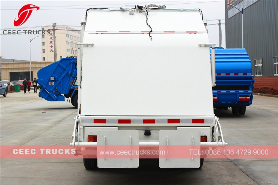 ISUZU 5000L trash compressor vehicle