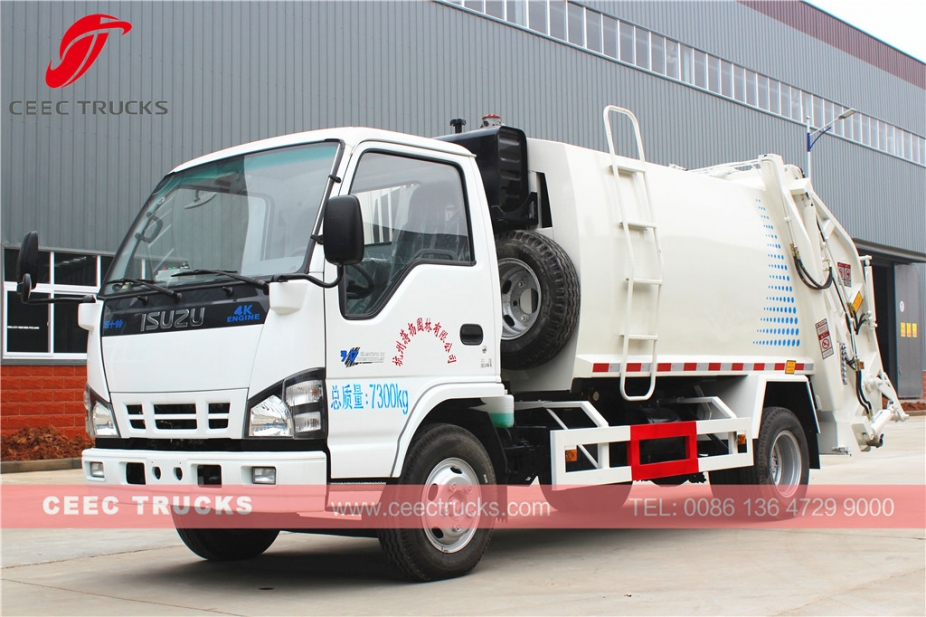 ISUZU 5000L trash compressor vehicle