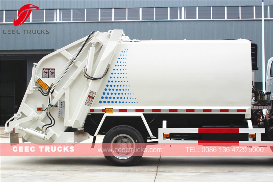 ISUZU 5000L trash compressor vehicle