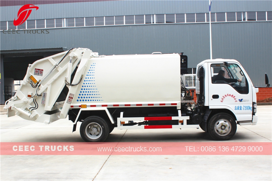 ISUZU 5000L trash compressor vehicle